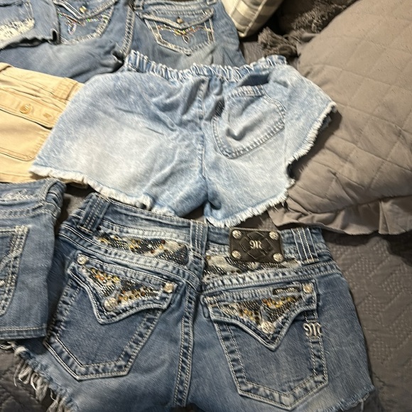 SHORTS and MORE SHORTS - Picture 5 of 8